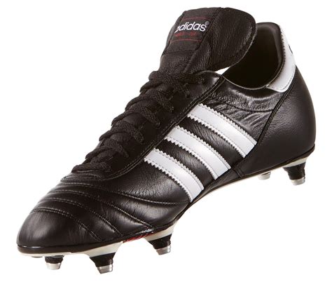 Fußballschuhe von adidas 